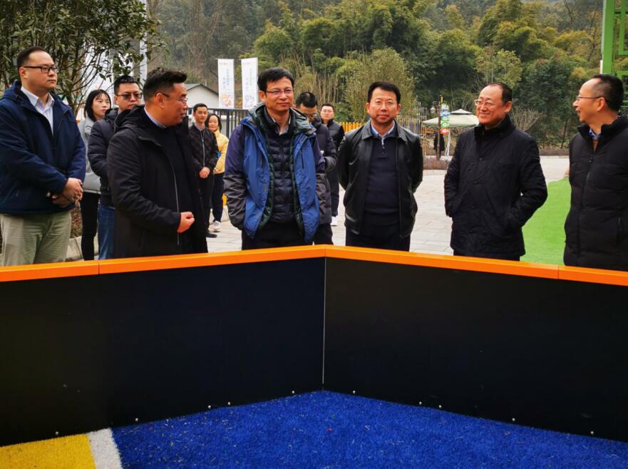 省國資委薛東兵副主任赴金龍長城景區(qū)督導(dǎo)督察安全工作