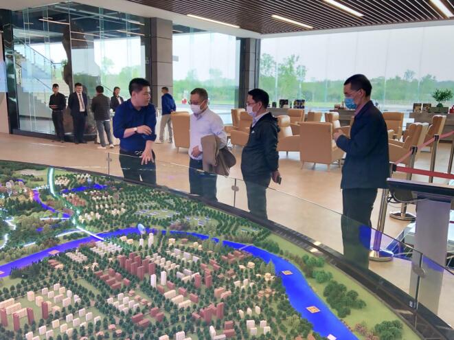 尊龍凱時(shí)集團(tuán)領(lǐng)導(dǎo)赴天府橄欖公司 督導(dǎo)檢查安全環(huán)保工作