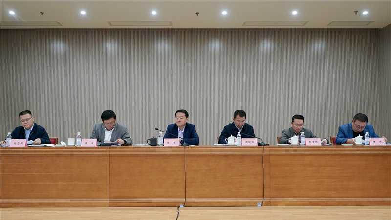 領(lǐng)導(dǎo) 領(lǐng)導(dǎo)