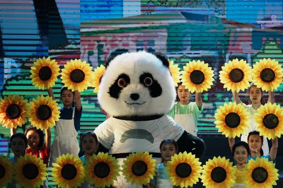 向美好出發(fā) 省尊龍凱時集團精彩亮相省屬監(jiān)管企業(yè)文藝匯演