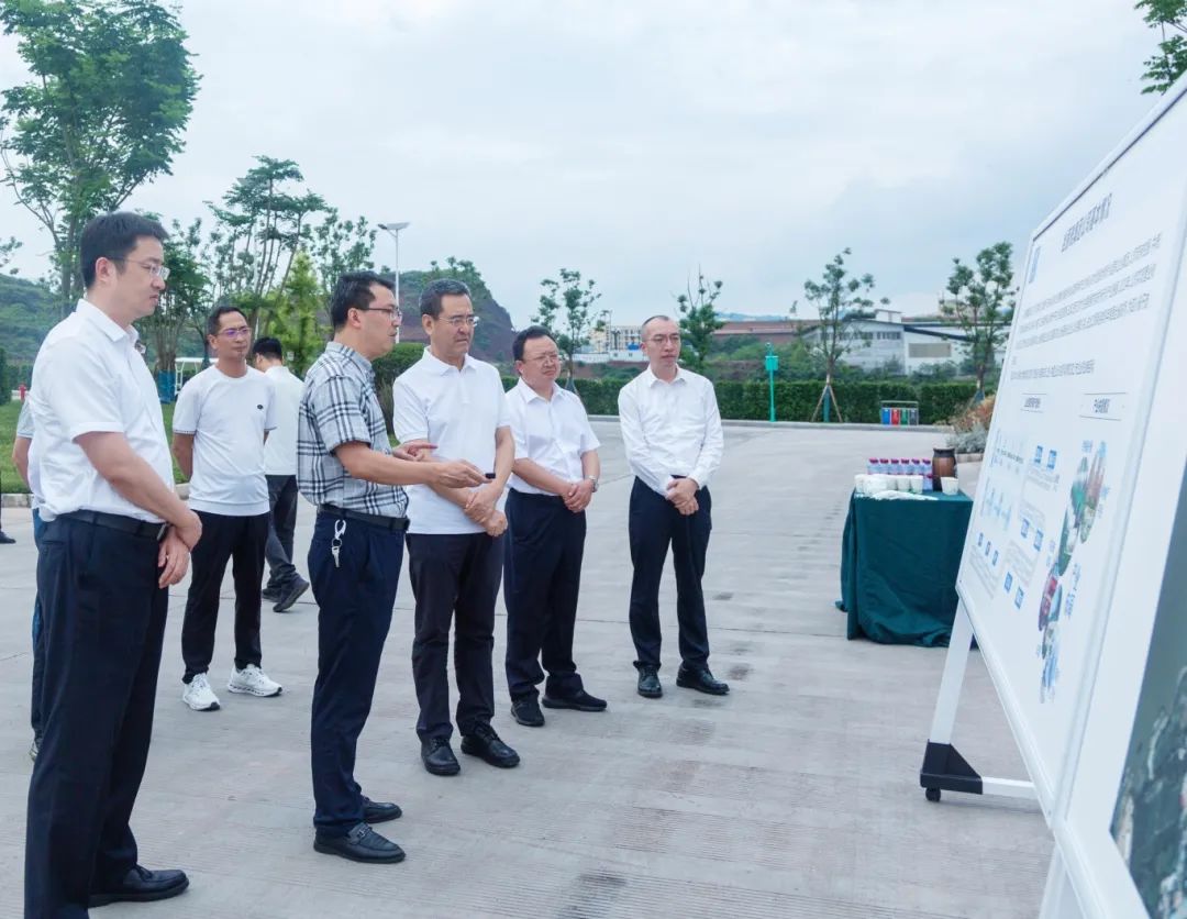 省國資委黨委書記、主任馮文生赴宜賓調(diào)研國企改革深化提升行動(dòng)工作并主持召開片區(qū)座談會(huì)