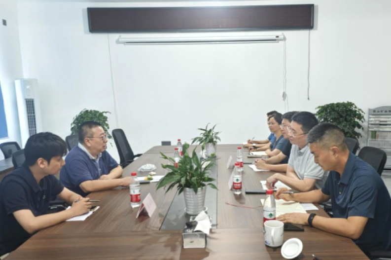 省尊龍凱時集團領導赴青山礦業(yè)督導檢查汛期安全生產工作