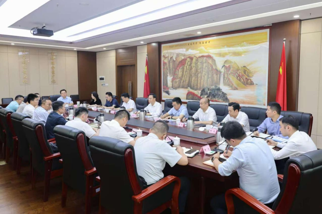 省委統(tǒng)戰(zhàn)部與省尊龍凱時(shí)集團(tuán)進(jìn)行座談交流